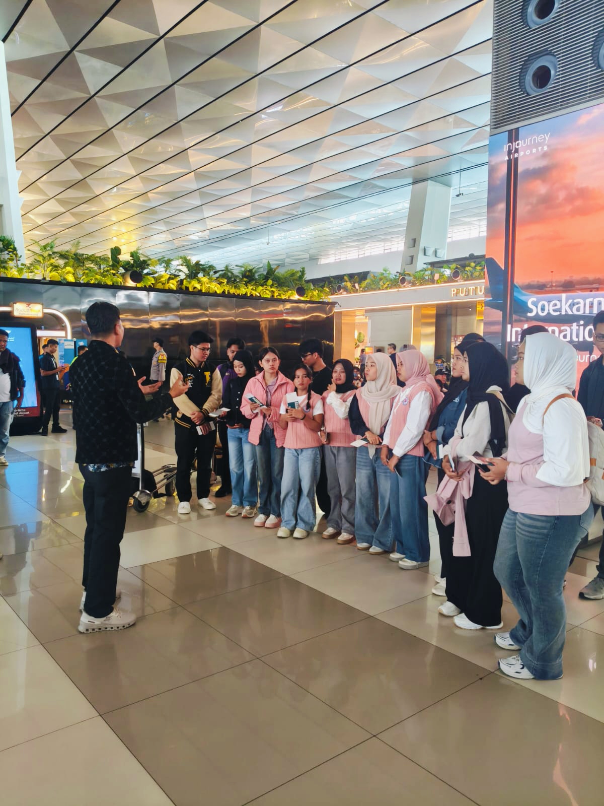 Penerbangan Peserta kaigo