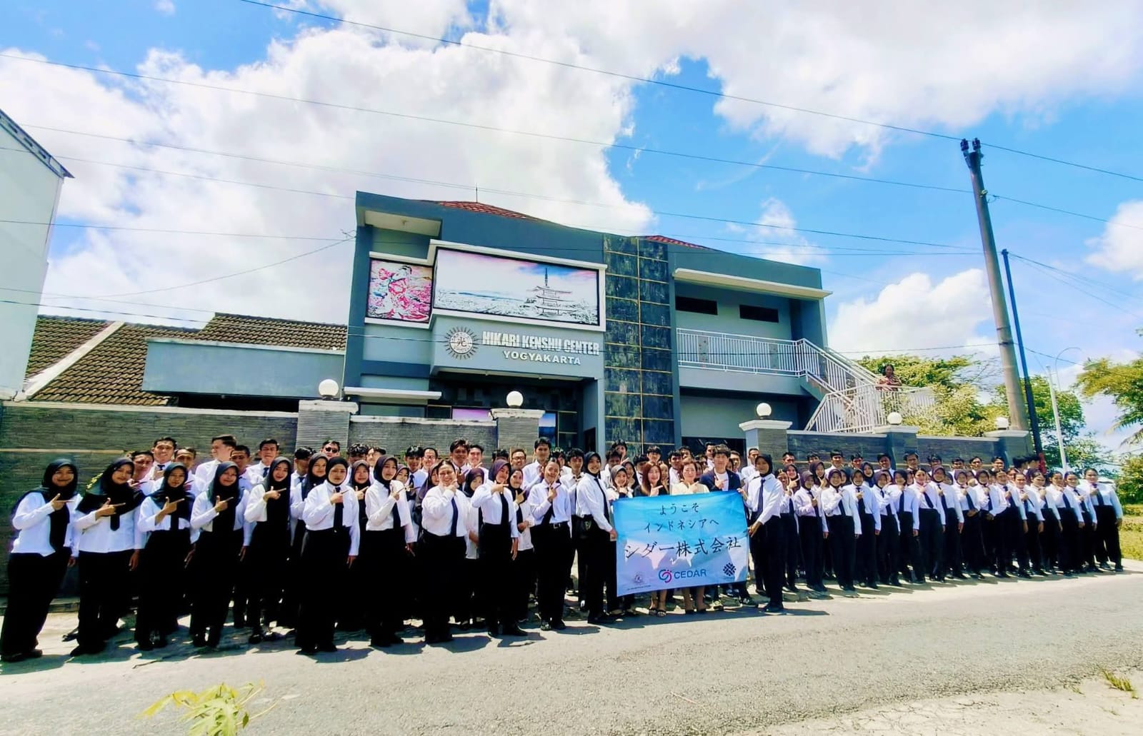 KERJA SAMA DENGAN RATUSAN PERUSAHAAN DI JEPANG